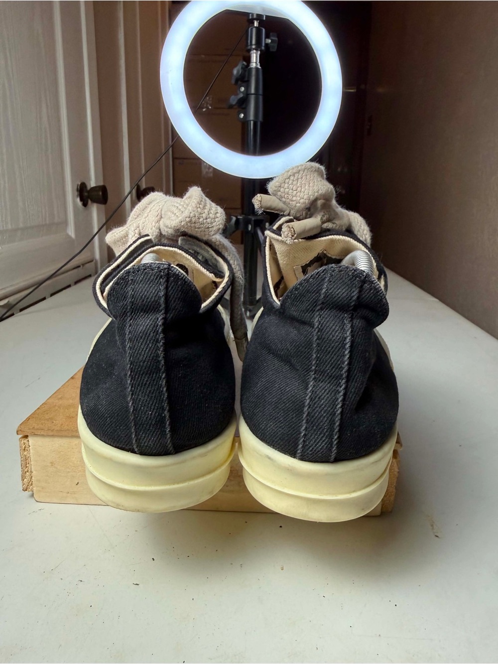 Rick Owens Jumbo Lace Low Top Hollywood Ramones Size 44 / 11 US Sneaker Shoes - Picture 6 of 7